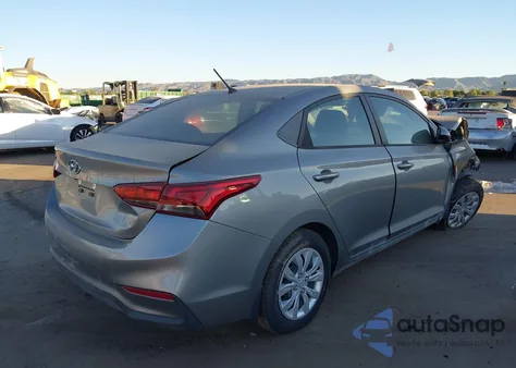2021 Hyundai Accent Se z USA, uszkodzony, nr VIN 3KPC24A65ME139507